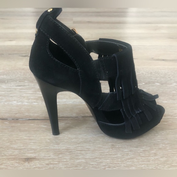 NEW N.Y.L.A ‘Kirby’ Black Suede Open Toe Fringe Bootie Heels, Size 6 - Picture 2 of 9